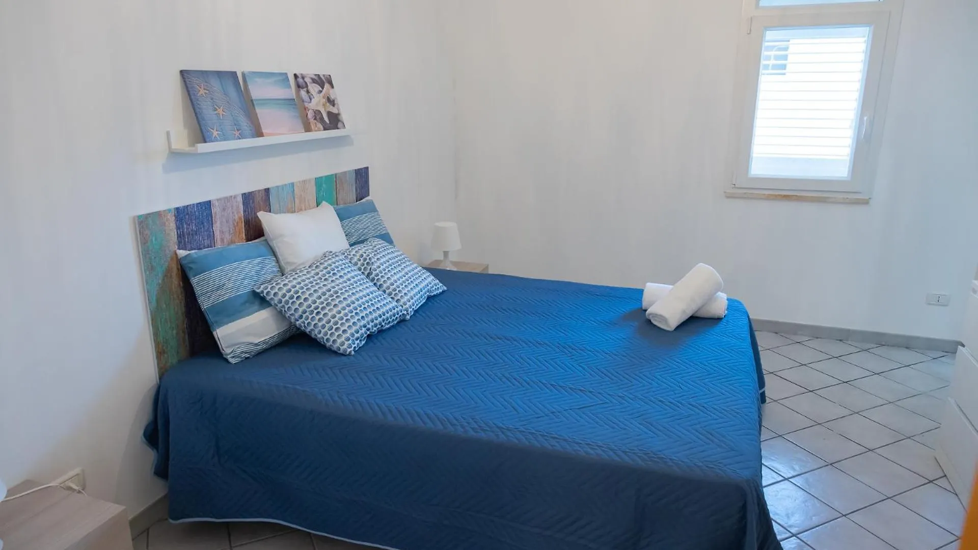 Villa Al Mare Guest House Tre Fontane 0*,