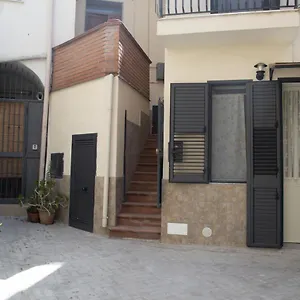 La Volpe Rossa Bed & Breakfast